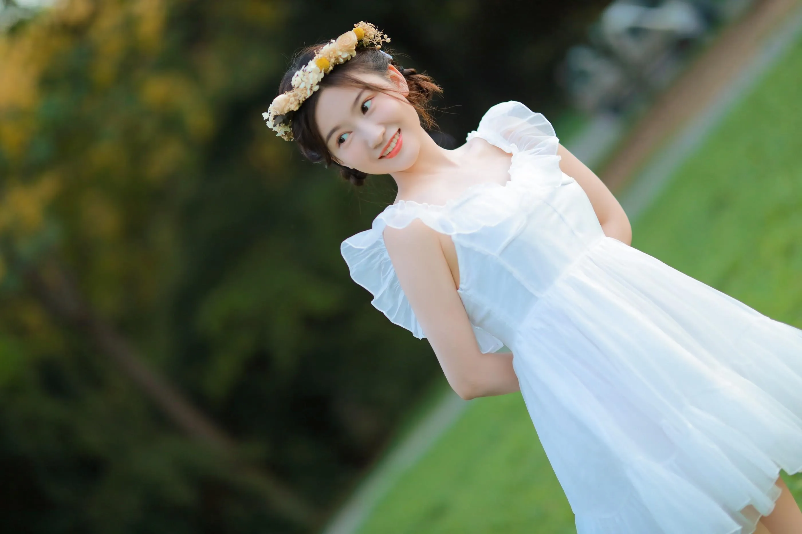 [YITUYU艺图语]2022.08.10 逆光 莹 [22P]插图